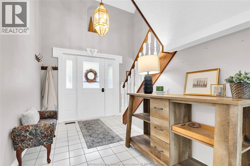 106 Seymour PLACE - 6