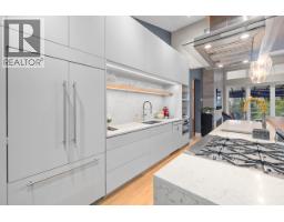 1269 Cloverley Street, North Vancouver, BC V7L1N7 Photo 13