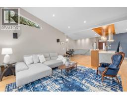 1269 Cloverley Street, North Vancouver, BC V7L1N7 Photo 7