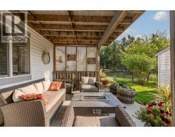 354 West Creek Springs, Chestermere, AB T1X1R7 Photo 33