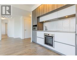 310 - 151 Avenue Road, Toronto, ON M5R2H7 Photo 17