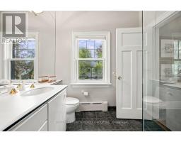 111 Welland Avenue, Toronto, ON M4T2J3 Photo 21