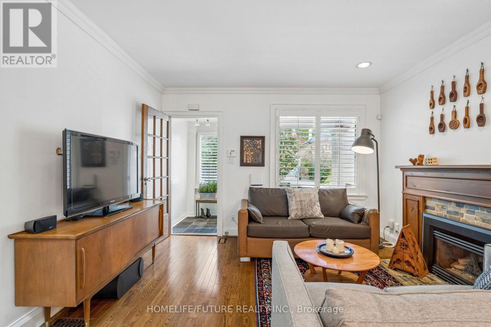 Photo of 239 BROADWAY AVENUE