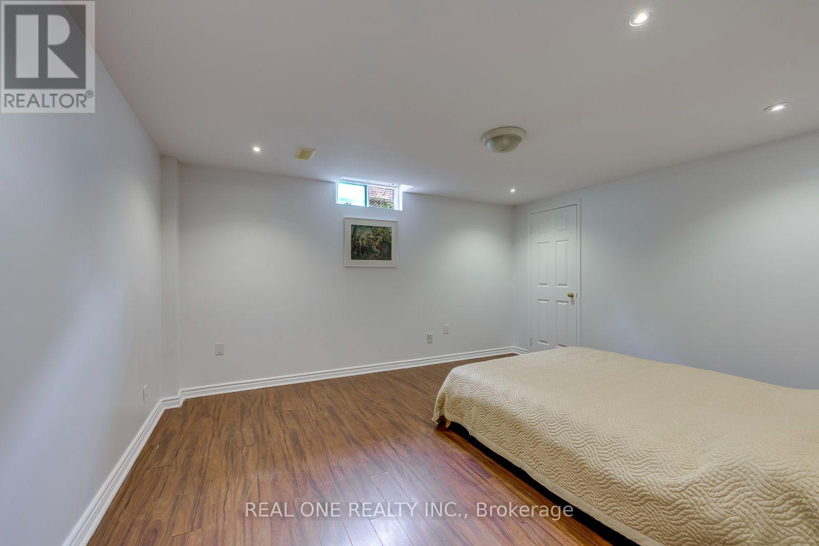 2041 MADDEN BOULEVARD - Image 46