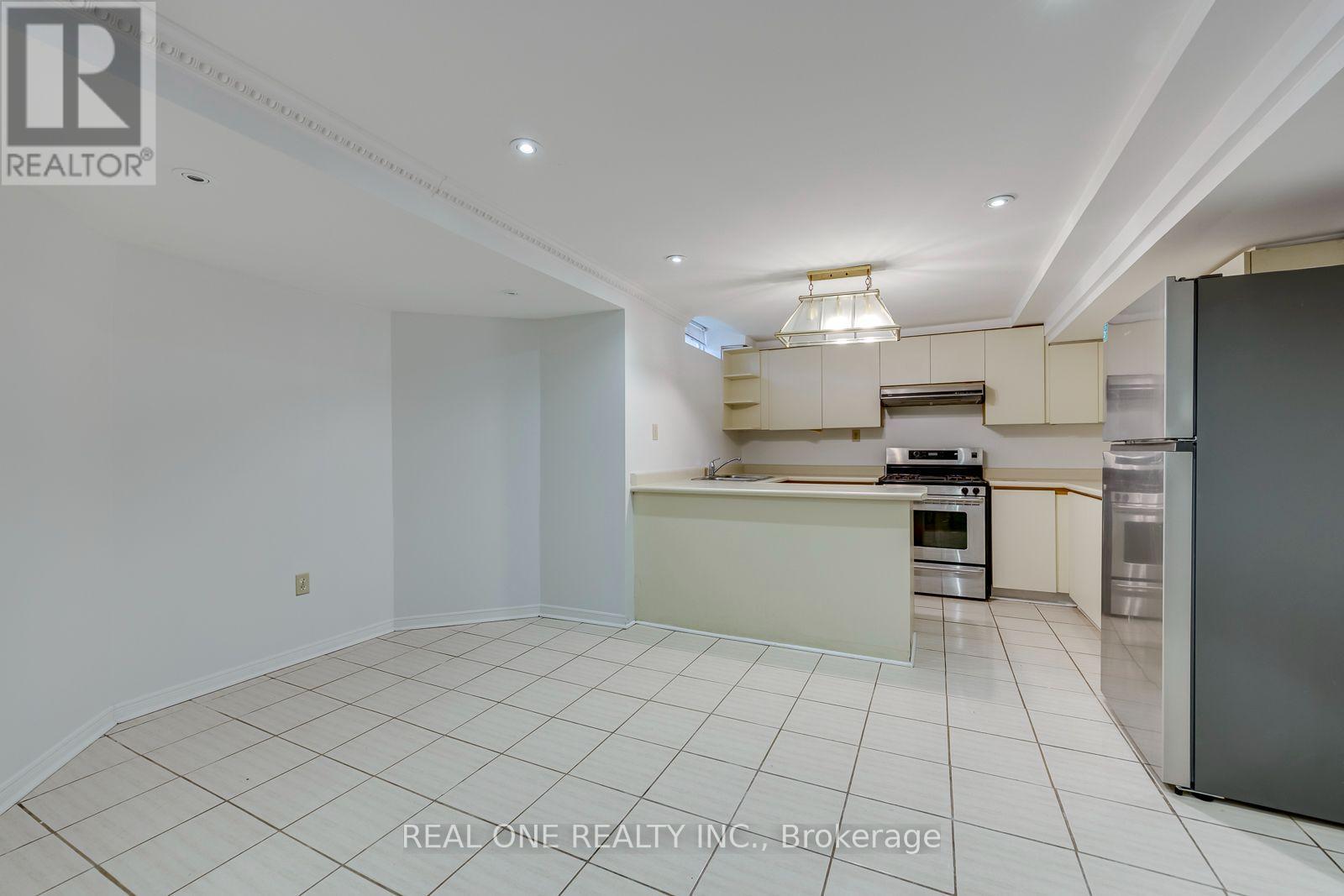 2041 MADDEN BOULEVARD - Image 43