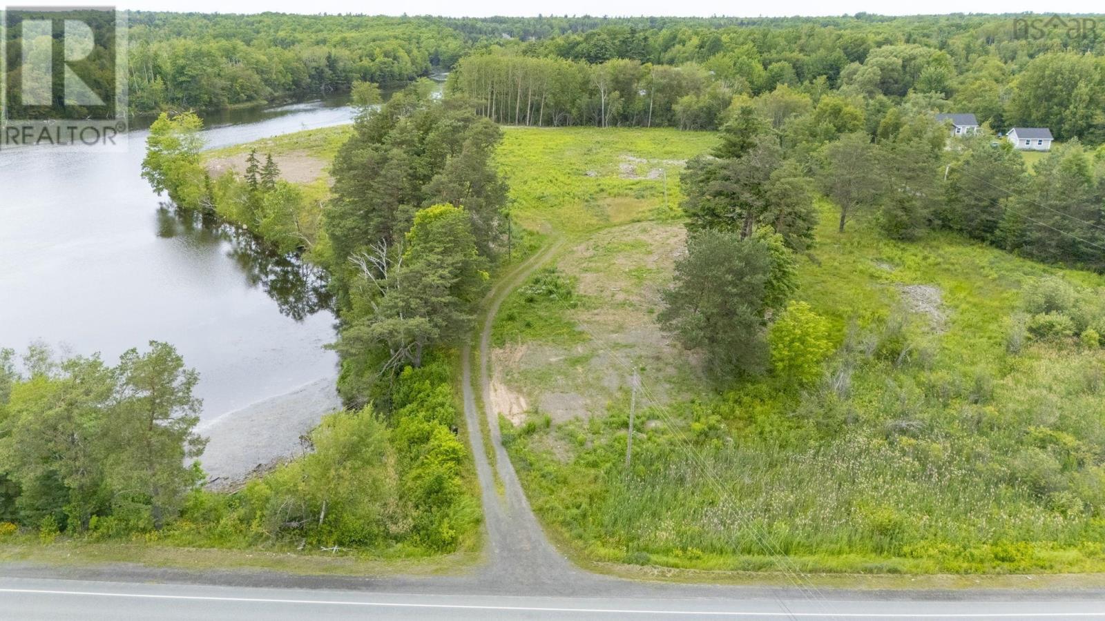3072 376 Highway