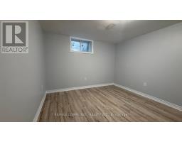 Bsmt - 70 Brantwood Drive, Toronto, ON M1H2G6 Photo 17
