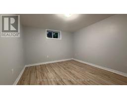 Bsmt - 70 Brantwood Drive, Toronto, ON M1H2G6 Photo 8