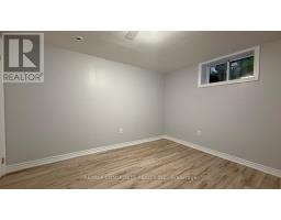 Bsmt - 70 Brantwood Drive, Toronto, ON M1H2G6 Photo 9