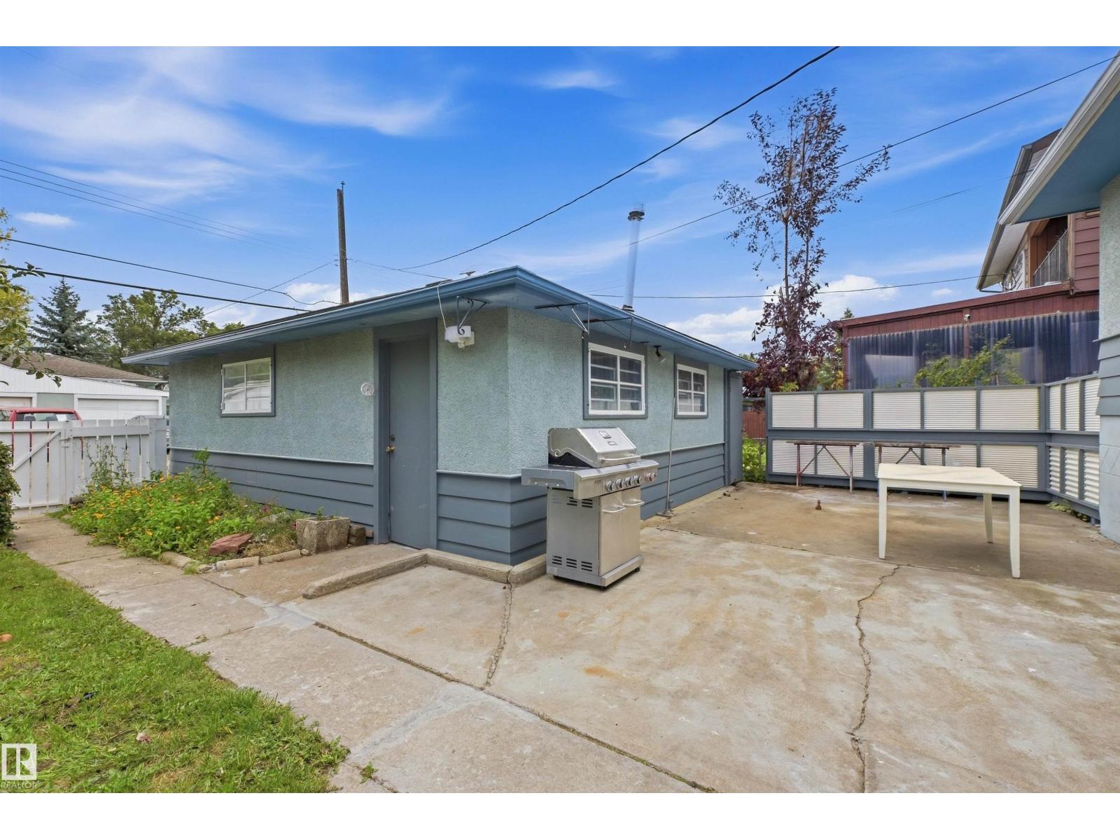 13024 SHERBROOKE AV NW - 4