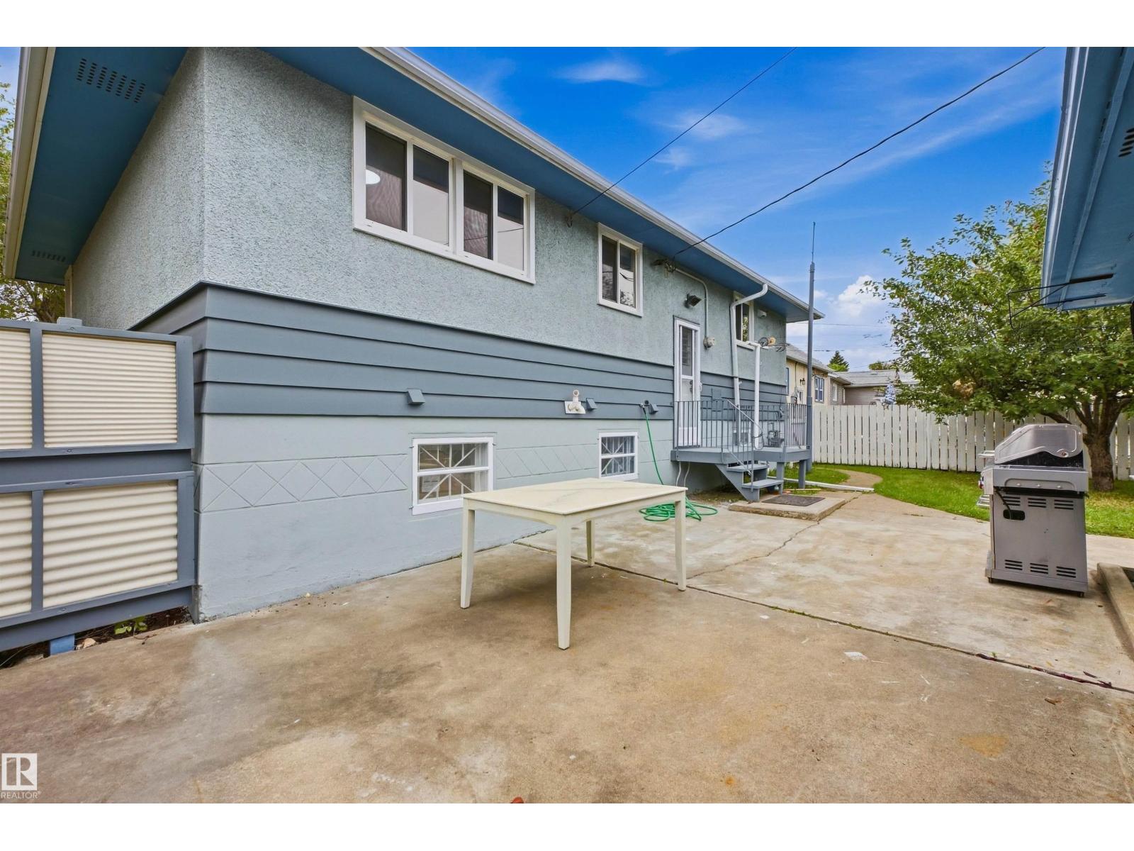 13024 SHERBROOKE AV NW - 8