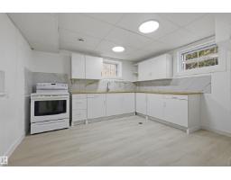 13024 Sherbrooke Av Nw, Edmonton, AB T5L4E8 Photo 29