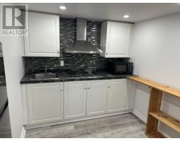 36 Rosanna(lower Level) Crescent, Vaughan, ON L6A2T3 Photo 10