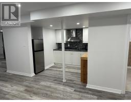 36 Rosanna(lower Level) Crescent, Vaughan, ON L6A2T3 Photo 11