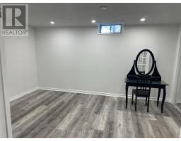 36 Rosanna(lower Level) Crescent, Vaughan, ON L6A2T3 Photo 13