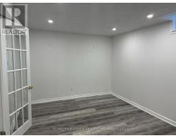 36 Rosanna(lower Level) Crescent, Vaughan, ON L6A2T3 Photo 14