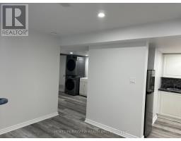 36 Rosanna(lower Level) Crescent, Vaughan, ON L6A2T3 Photo 6
