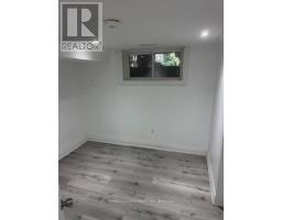 252 Taylor Mills Drive S, Richmond Hill, ON L4C2S6 Photo 8