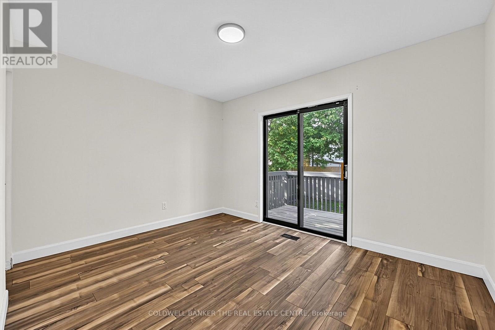 39 HIGHCROFT ROAD - 12