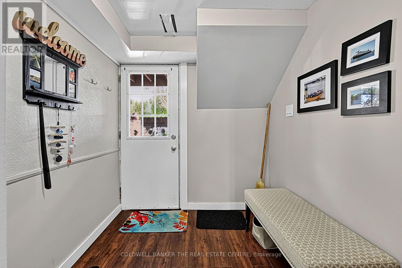 39 HIGHCROFT ROAD - 18