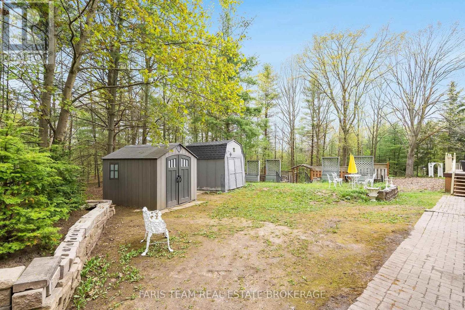 4 MILLS CIRCLE - Image 39