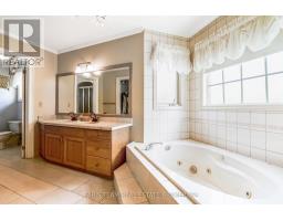 4 Mills Circle, Springwater, ON L9X0J7 Photo 25