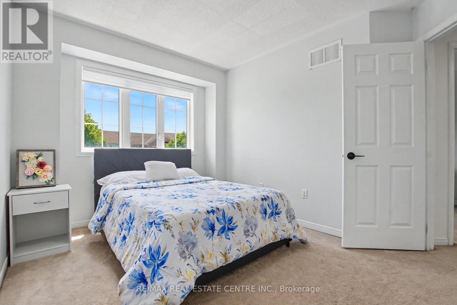 94 TIMBERTOP CRESCENT - Image 25