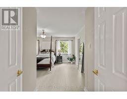 35 Virginia Drive, Whitby, ON L1R2X9 Photo 17