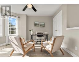 35 Virginia Drive, Whitby, ON L1R2X9 Photo 13