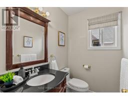35 Virginia Drive, Whitby, ON L1R2X9 Photo 27
