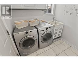 35 Virginia Drive, Whitby, ON L1R2X9 Photo 26