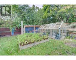 73 Christopher Drive, Waterloo, ON N2J4J6 Photo 43