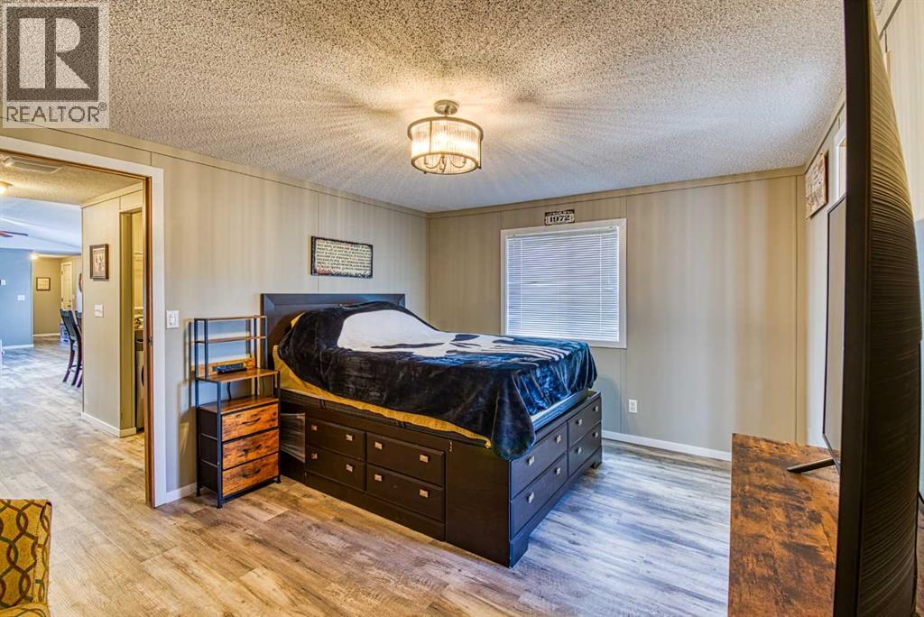 10842 96 Street - 22