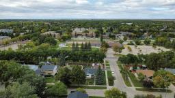 23 Woodgreen Place, Winnipeg, MB R3J1H4 Photo 48