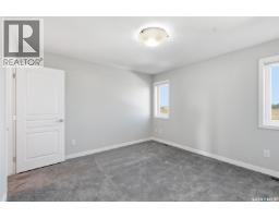 812 1st Avenue N, Warman, SK S0K4S5 Photo 22