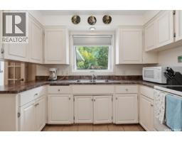 3pc Bathroom - 2809 Clarence Avenue S, Saskatoon, SK S7J1M7 Photo 11