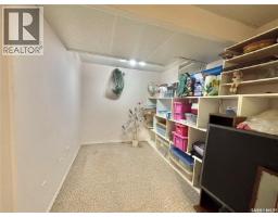 2809 Clarence Avenue S, Saskatoon, SK S7J1M7 Photo 20