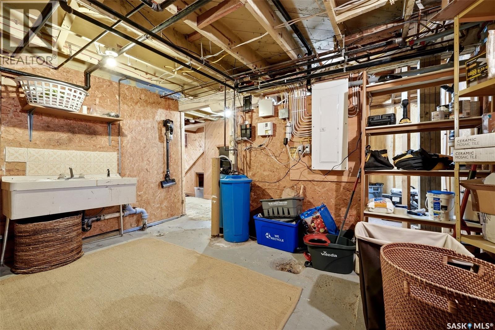 2918 Rae STREET - Image 26
