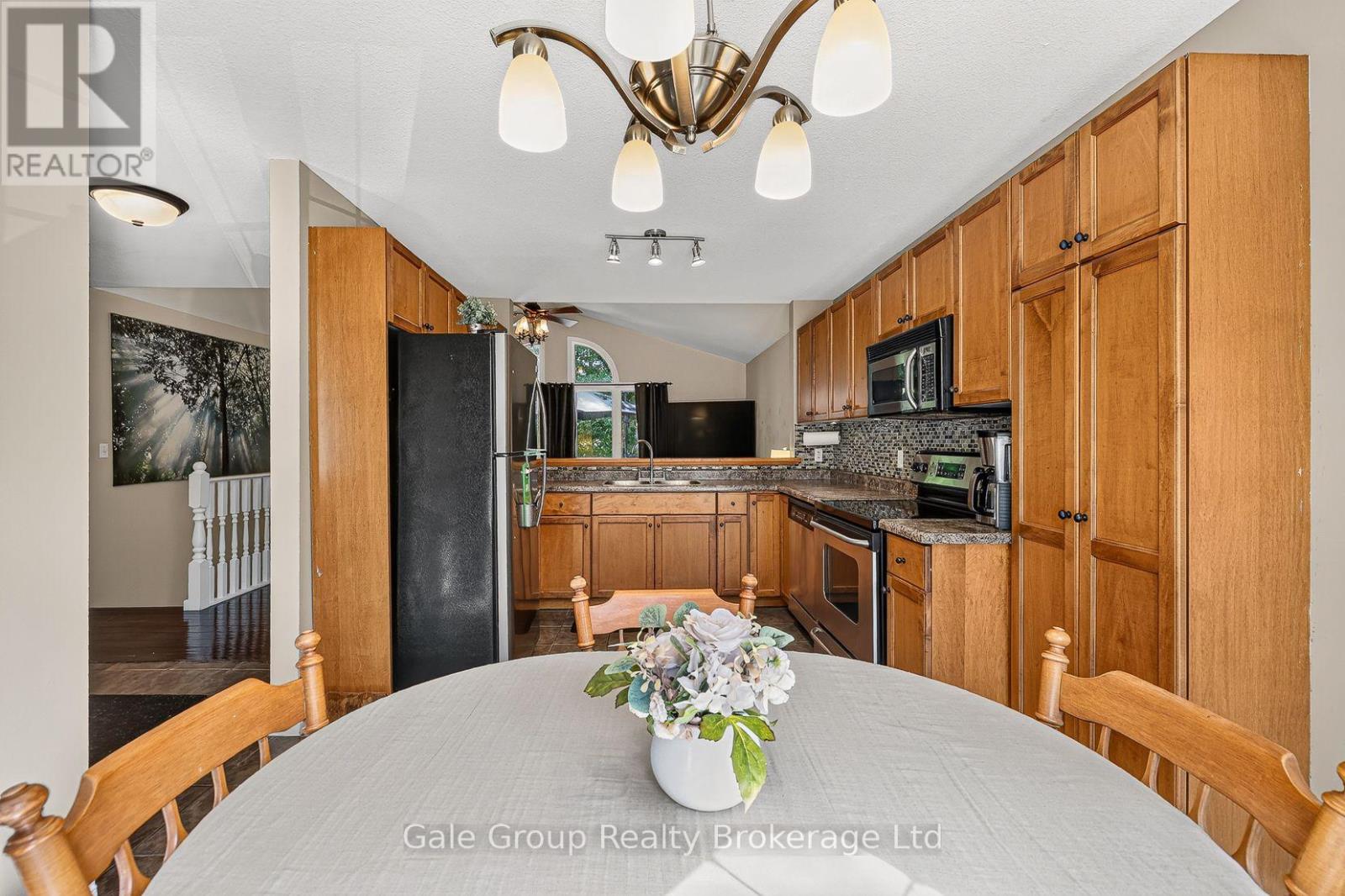 79 POTTERS WAY - Image 13