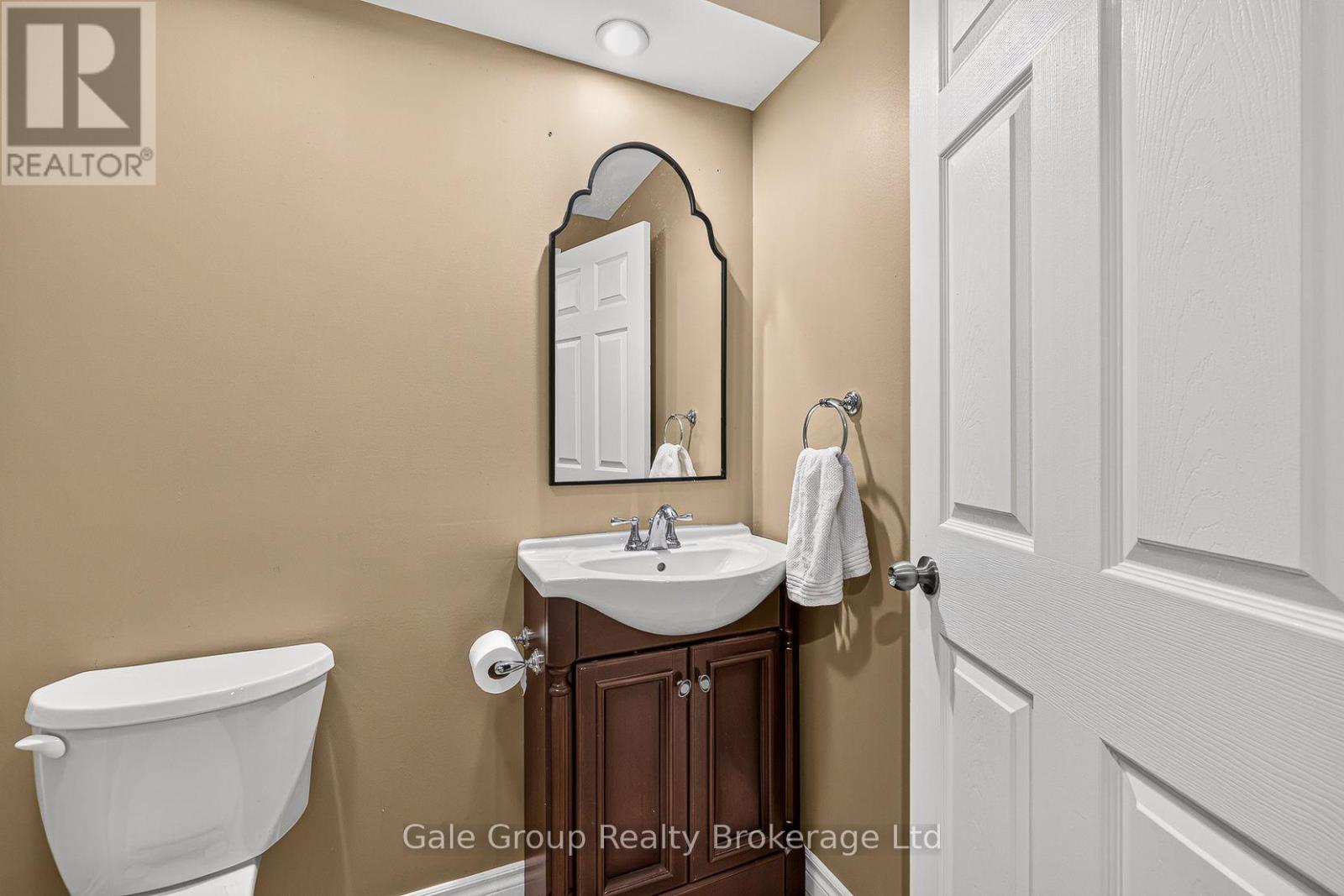 79 POTTERS WAY - Image 30