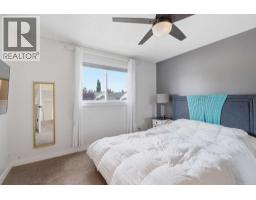 48 West Aarsby Road, Cochrane, AB T4C1L3 Photo 18
