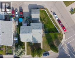48 West Aarsby Road, Cochrane, AB T4C1L3 Photo 28