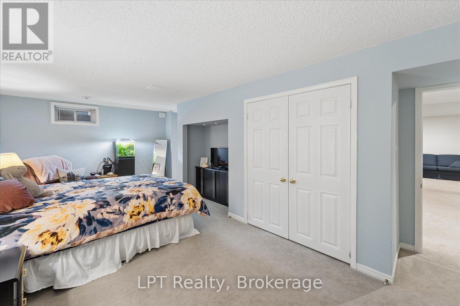 22 Ennisclare Place, Whitby, ON photo 38
