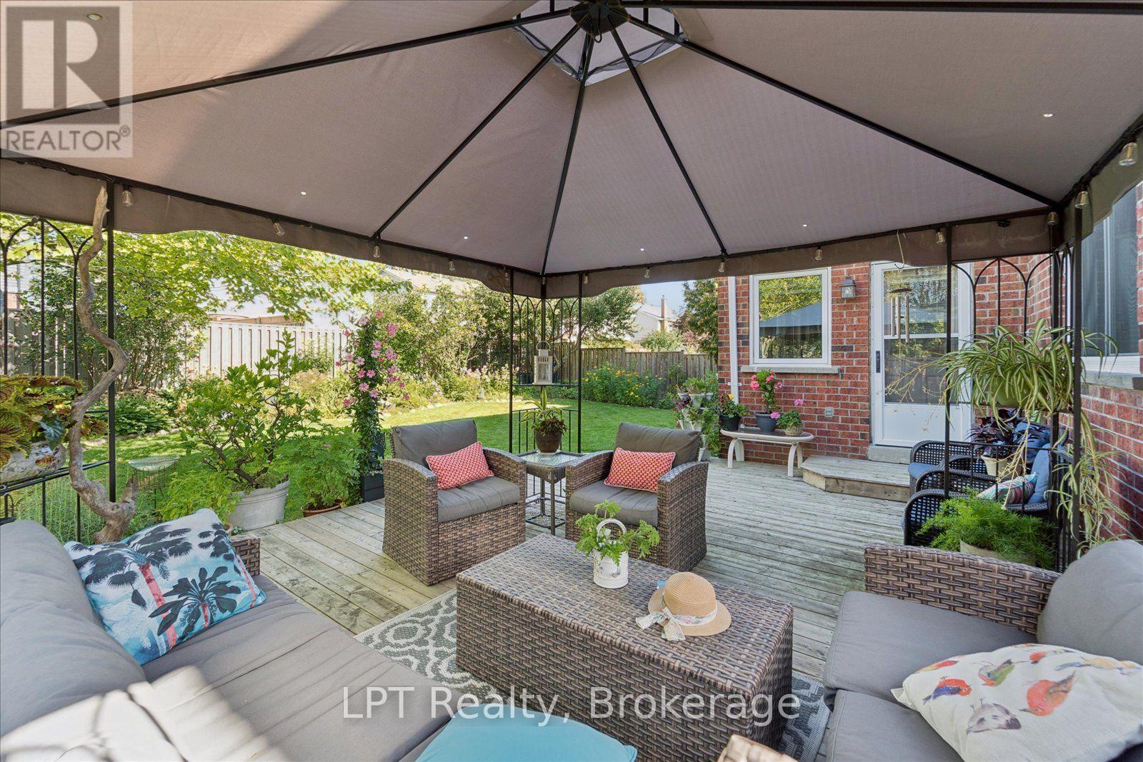 22 Ennisclare Place, Whitby, ON photo 42