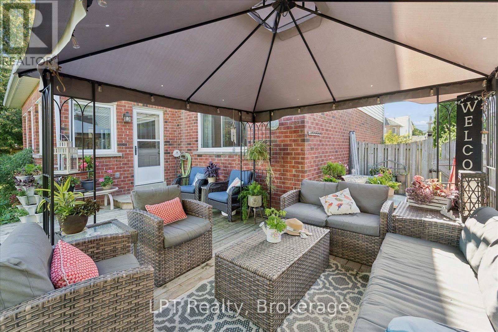 22 Ennisclare Place, Whitby, ON photo 43