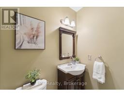 22 Ennisclare Place, Whitby, ON L1R1R9 Photo 21