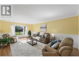 Cold room - 22 Ennisclare Place, Whitby, ON L1R1R9 Photo 6
