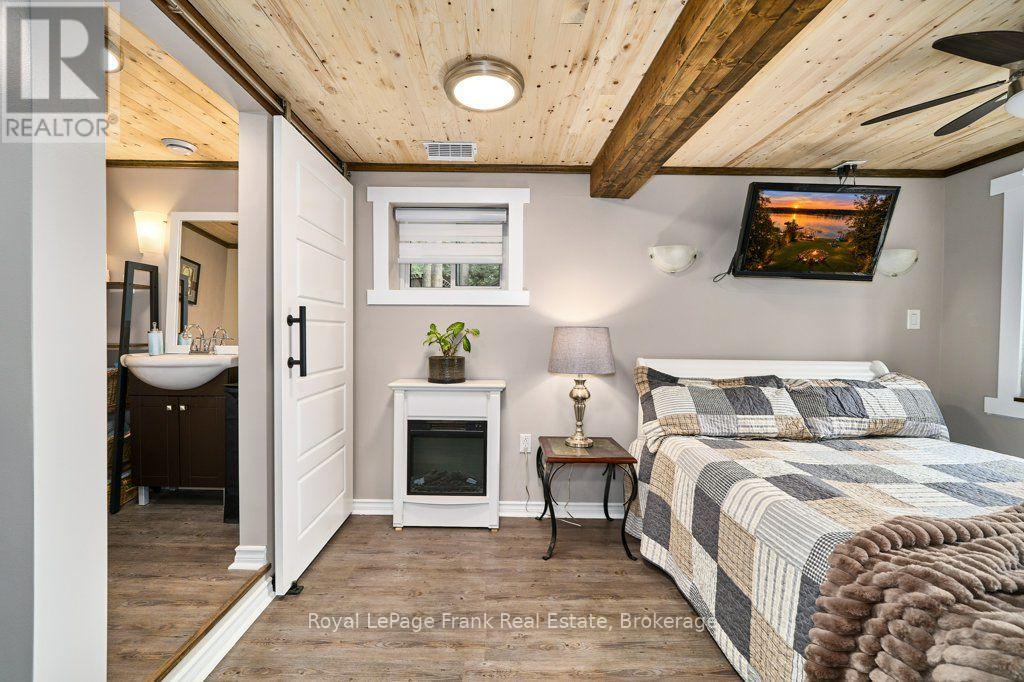 100 PILKEY ROAD - 31