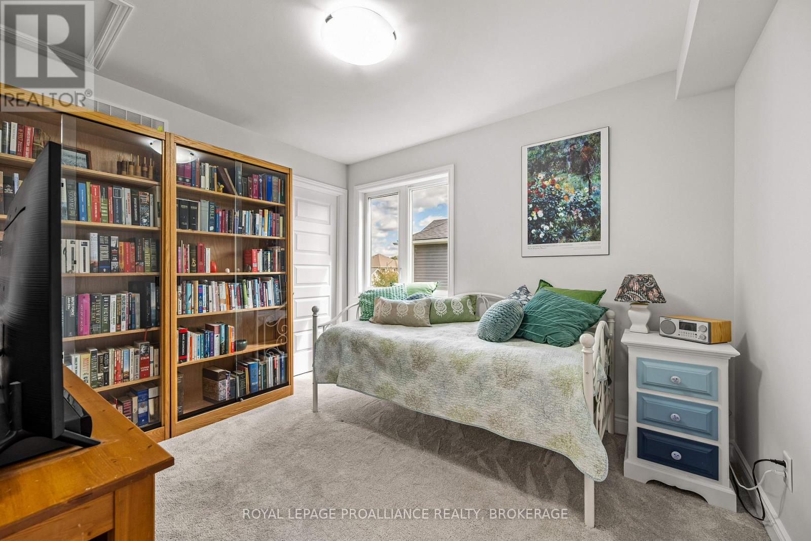209 MILL POND PLACE - Image 25
