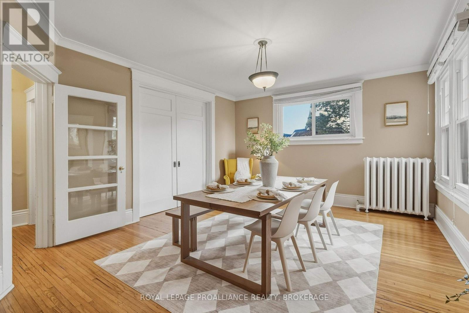 #5 244 BARRIE STREET - Image 15